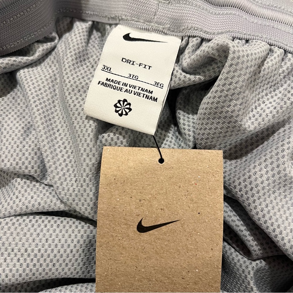 Nike Mamba Sports Academy Kobe Bryant Mens 3XL Gray Black Ball Shorts Pockets - Picture 7 of 9